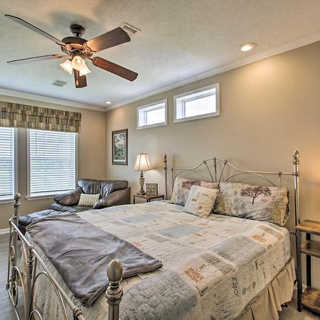 Waterfront New Orleans Home With Private Dock And Pier Екстериор снимка